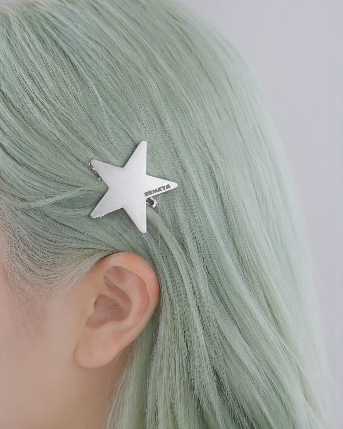 Star Core Hair Clips